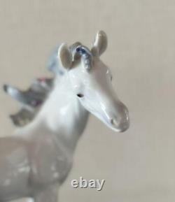 Lladro Figurine Horse Porcelain Japanese zodiac Authentic 23cm No Original Box