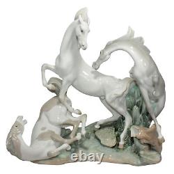 Lladró Figurine, Horse's Group, Pick Up Only, (1021) 18 No Box
