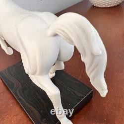 Lladro Gallop III Horse Figurine Movement Collection
