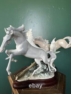 Lladro Horse Group in White Porcelain Figurine Large with Base