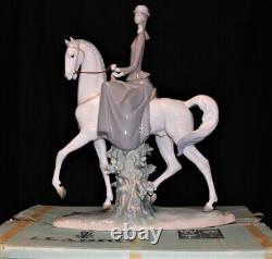 Lladro Large 18 Woman Riding Horse Porcelain Gloss Finish Figurine #4516 in Box