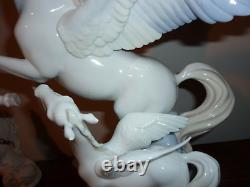 Lladro Pegasus horse foal porcelain Coderch 01001778 with stand and box