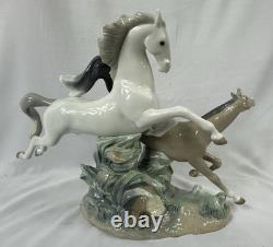 Lladro Porcelain Horses Galloping Figurine #4655 Made in Spain 12H
