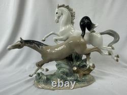Lladro Porcelain Horses Galloping Figurine #4655 Made in Spain 12H