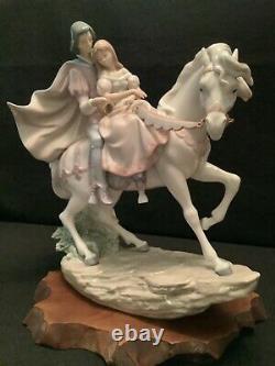 Lladro Retired Figurine #5991 Love Story