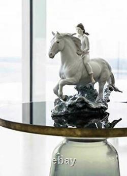 Lladro Riding Her Horse On The Seashore Figurine 01009371