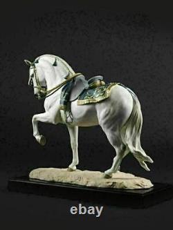 Lladro Spanish Pure Breed Horse 01002007