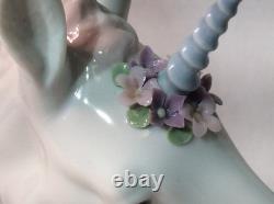 Lladro Unicorn Standing Looking at a Bird on her Tail, 05993