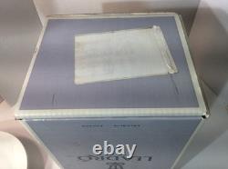 Lladro Unicorn Standing Looking at a Bird on her Tail, 05993