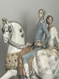 Lladro Valencian 4648 couple on horseback