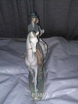 Lladro porcelain figurine #4647spanish Couple On Horse