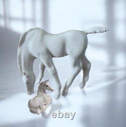 Lomonosov 2 Pc USSR Porcelain Grazing Foal Horse Lg Rare Figurine+ Baby White