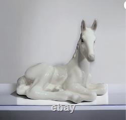 Lomonosov 2 Pc USSR Porcelain Grazing Foal Horse Lg Rare Figurine+ Baby White