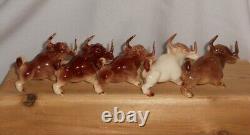 Lot #14 Vintage Discontinued HR Hagen Renaker Mini Cartoon 5 Bulls 1 Cow & Calf