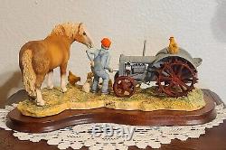 Lowell Davis Last Laff Figurine Horse, Tractor, Personally Signed By Artist