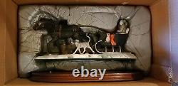 Lowell Davis What Rat Race Figurine Horse Sleigh Schmid Border Fine Arts