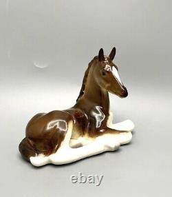 Lying Foal Horse Brown Figurine Porcelain Hand Painted USSR Lomonosov LFZ H11cm