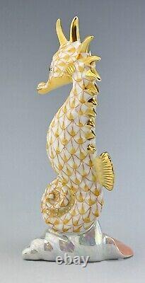 MINT HEREND Seahorse Butterscotch Fishnet Sea Horse Figurine