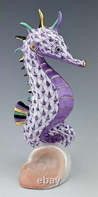 MINT HEREND Seahorse Lilac / Lavender Fishnet Sea Horse Figurine