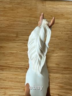 MISTY of CHINCOTEAGE FRANKLIN MINT FINE PORCELAIN HORSE PAMELA Du BOULAY 1988