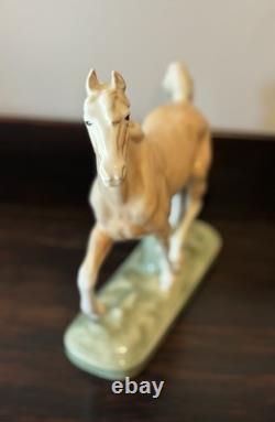Mid-Century Goldcrest Palomino Fine China Horse Figurine Sculpture 1155-2 11.75