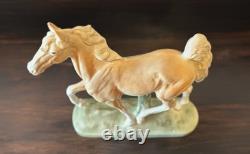 Mid-Century Goldcrest Palomino Fine China Horse Figurine Sculpture 1155-2 11.75