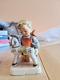 Mint Rare Goebel Hummel Figure West Germany Horse Trainer