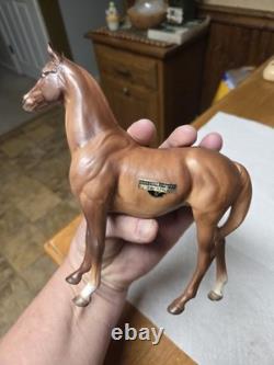 Monrovia DW Hagen Renaker Horse Swaps With Sticker Racehorse 1 Ear Repaired