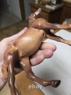 Monrovia DW Hagen Renaker Horse Swaps With Sticker Racehorse 1 Ear Repaired