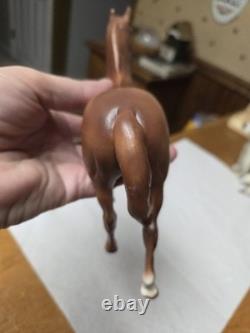 Monrovia DW Hagen Renaker Horse Swaps With Sticker Racehorse 1 Ear Repaired