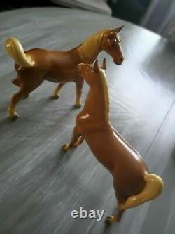 Mortens studio horses. Vintage. 2 Horses, tan with yellow maine