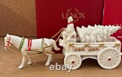 NEW Lenox MISTLETOE PARK Village FARM WAGON & HORSE Figurine # 894892 NIB