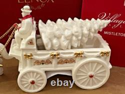 NEW Lenox MISTLETOE PARK Village FARM WAGON & HORSE Figurine # 894892 NIB