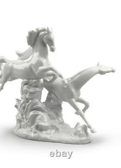 New Lladro Horses Galloping #8682 Brand Nib White Deco Large Save$$ F/sh