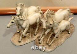 Pair Echt Altman Procelain Galloping Horses One Pair 8 X 6 Oth (ezs003556)
