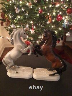 Pair of Porcelain Horses By Goebel. Best Christmas Gifts For Horse Lovers