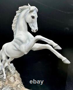 Pamela du Boulay Palladium Ltd.'Silver' Porcelain Rearing Horse 1992