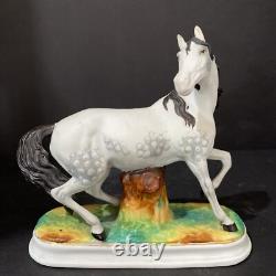 Porcelain Figurine Of Horse 6.5x 2.75x 6.5