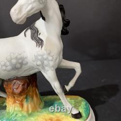 Porcelain Figurine Of Horse 6.5x 2.75x 6.5