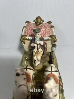 Porcelain Princess in Horse and Carriage Made in Japan 14-5604