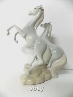 Porcelain Statue 2 Rearing Stallions Porceval Made in Spain Extremely Rare