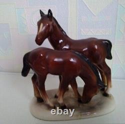 Porcelain figurine of a Horse. A pair of foals. Horses. GDR. Hertwig Karzhutte