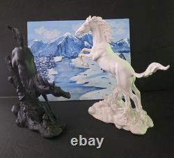 RAGING STALLIONS BY Edward D Hart From The Franklin Mint