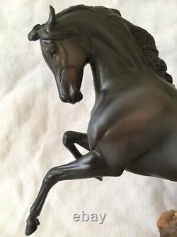 RARE Franklin Mint Fury Horse Statue by Pamela du Boulay