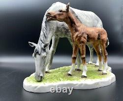 RARE GOEBEL HORSE FIGURINE MARE & FOAL BY G. BOCHMANN W Germany 1974