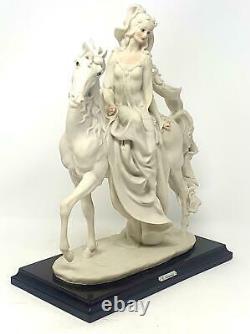 RARE VTG 1985 Florence Giuseppe Armani Florence Figurine LADY ON HORSE 12.78