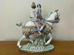 RETIRED AND NEW Valencian Couple on Horse Figurine #1472