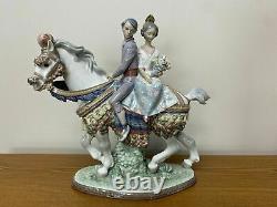 RETIRED AND NEW Valencian Couple on Horse Figurine #1472