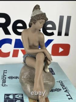 RETIRED AND RARE STUNNING LLADRO #2182 NUDE LADY DAYDREAMER Only One On eBay