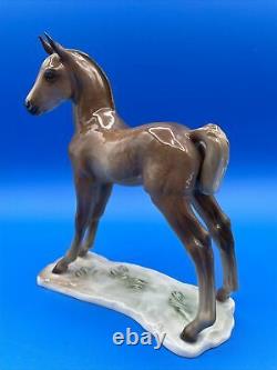 ROSENTHAL (GERMANY) HORSE FOAL ON PLINTH, 1940s HALLMARK, TH. KARNER ARTIST